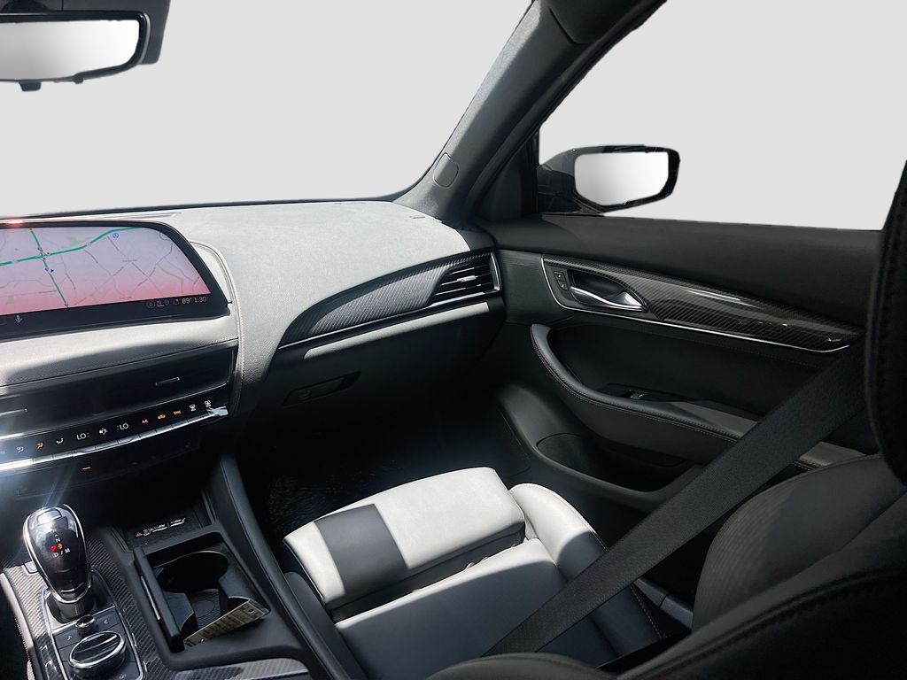Used 2025 Silver Cadillac V-Series image 25