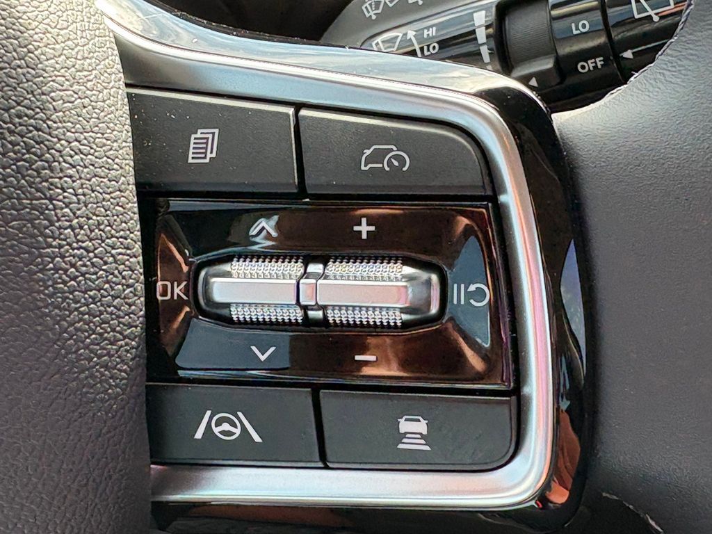 New 2026 Kia Carnival MPV Van