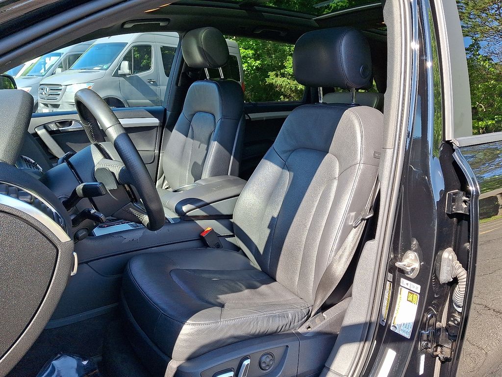 2014 Audi Q7 Prestige 12