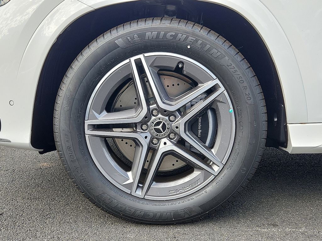 Thumbnail: 2026 Mercedes-Benz GLE - 5