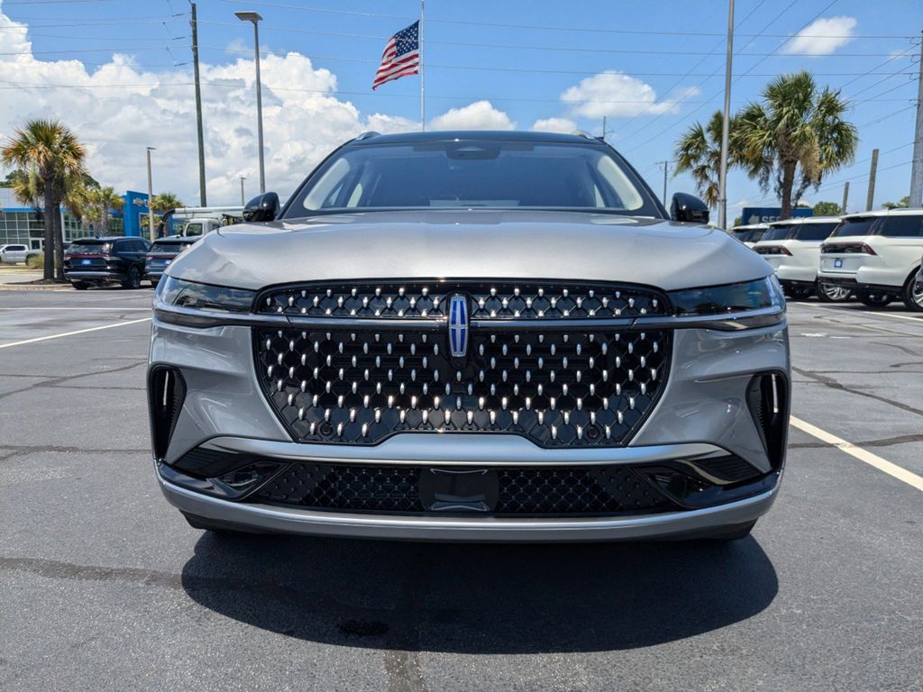 2025 Lincoln Nautilus Hybrid Reserve