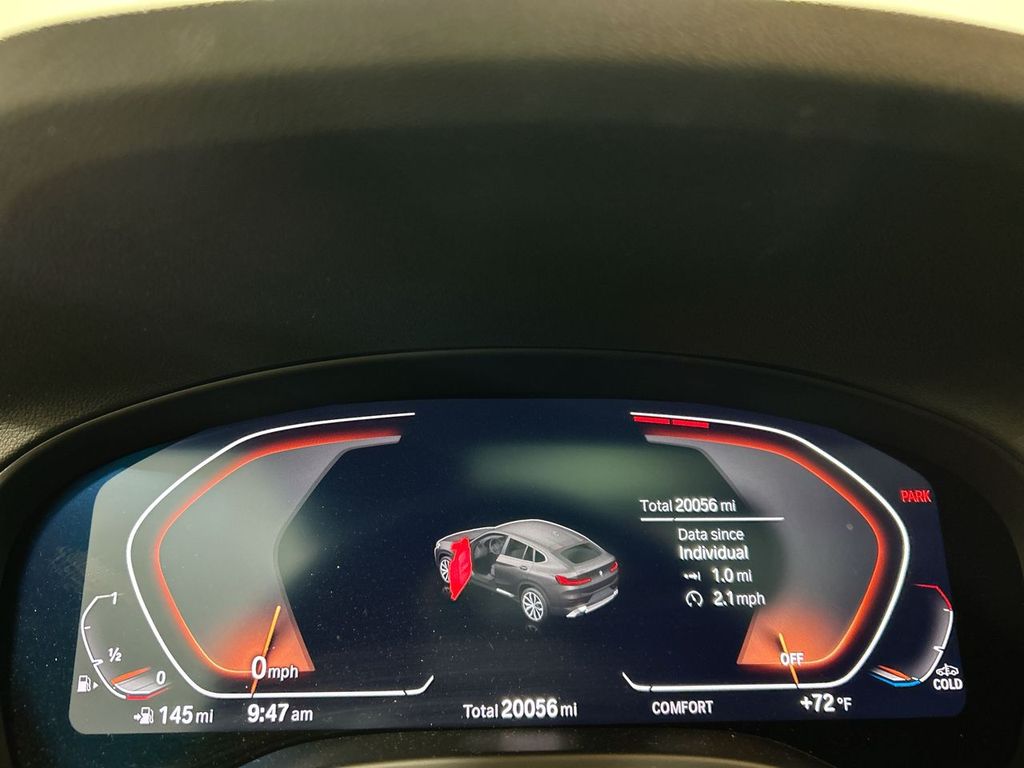 Thumbnail: 2025 BMW X4 - 15