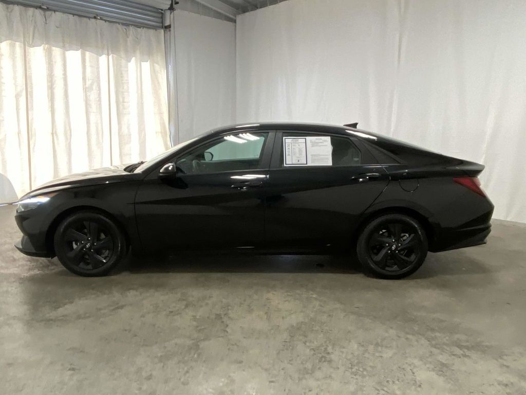 Used 2023 Hyundai Elantra SEL Used 2023 Hyundai Elantra SEL