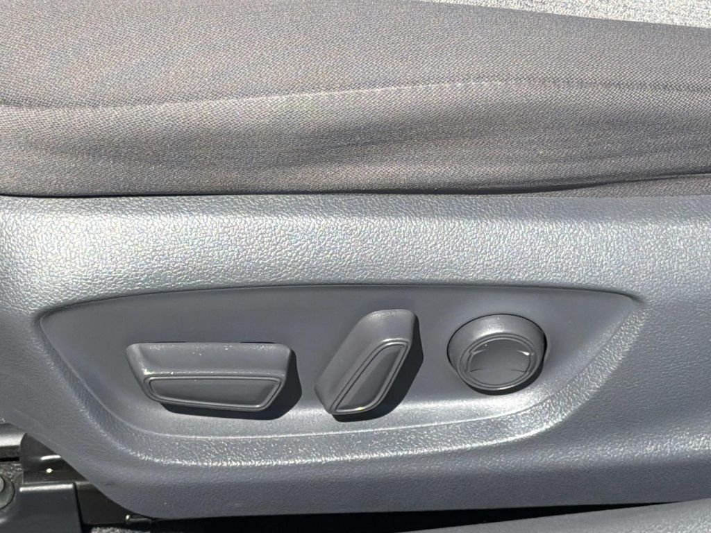 Used 2019 Toyota Camry LE 4D Sedan