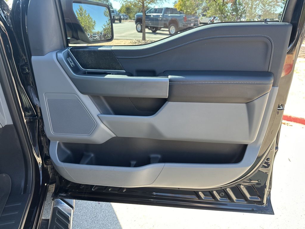 Used Car 2021 Ford F-150  Xlt For Sale Under $40,000 In Austin, Texas