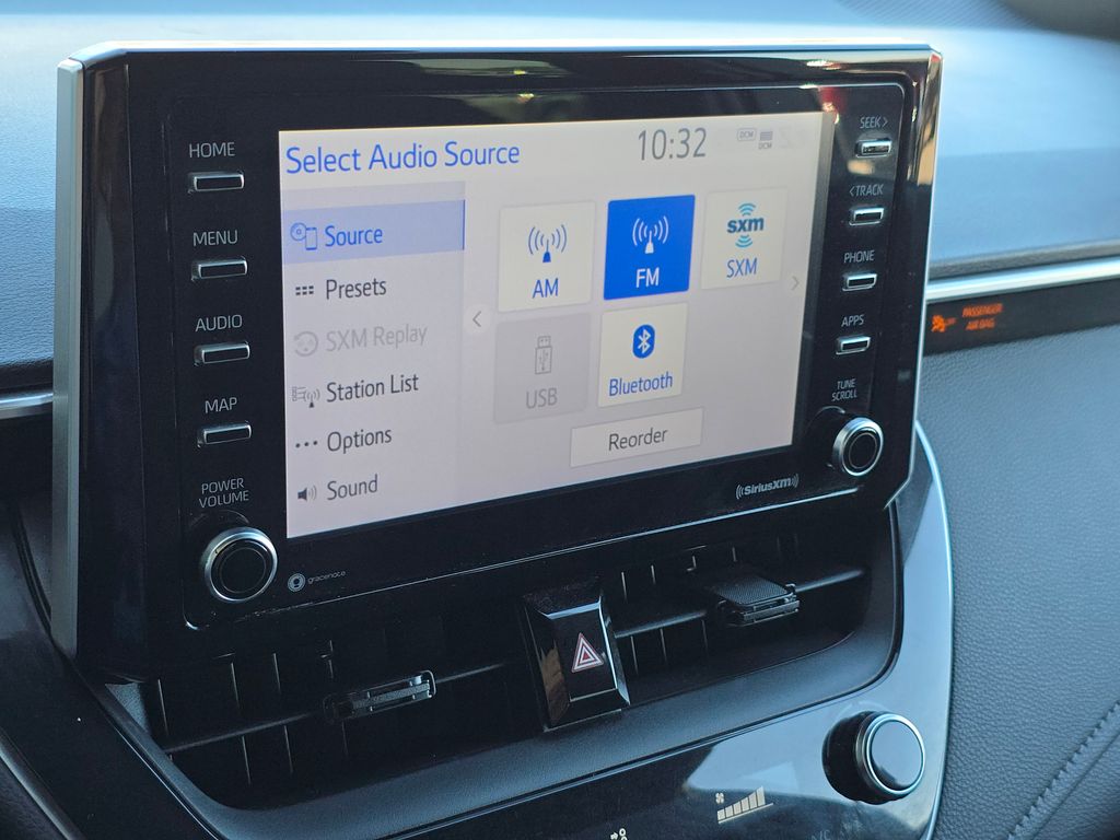 2021 Toyota Corolla SE photo 24