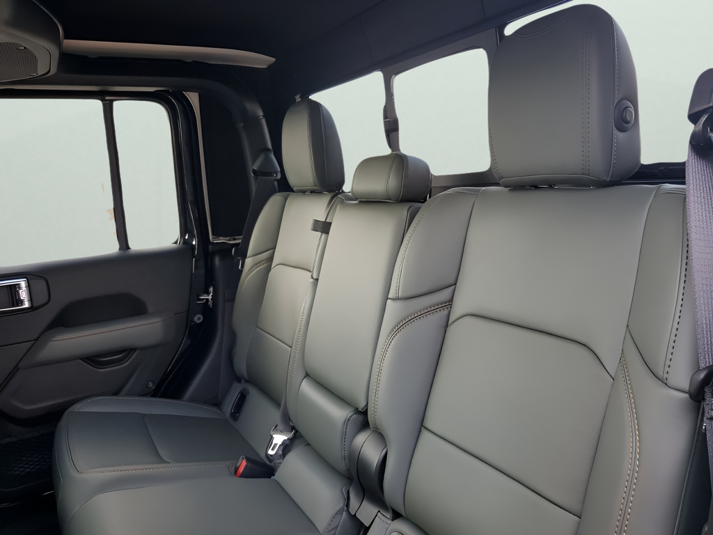 New Car 2025 Jeep Gladiator  Mojave For Sale Under $60,000 In Austin, Texas