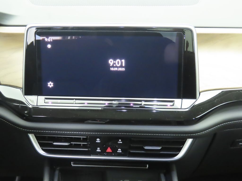 Thumbnail: 2026 Volkswagen Atlas - 14