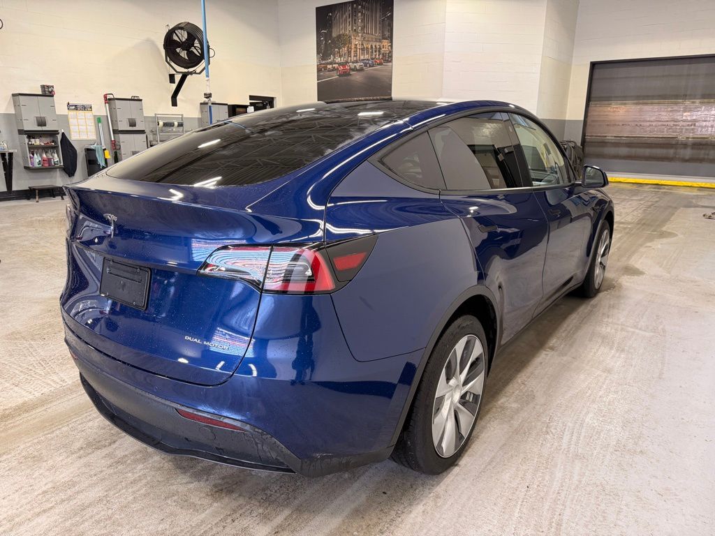 Thumbnail: 2022 Tesla Model Y - 6