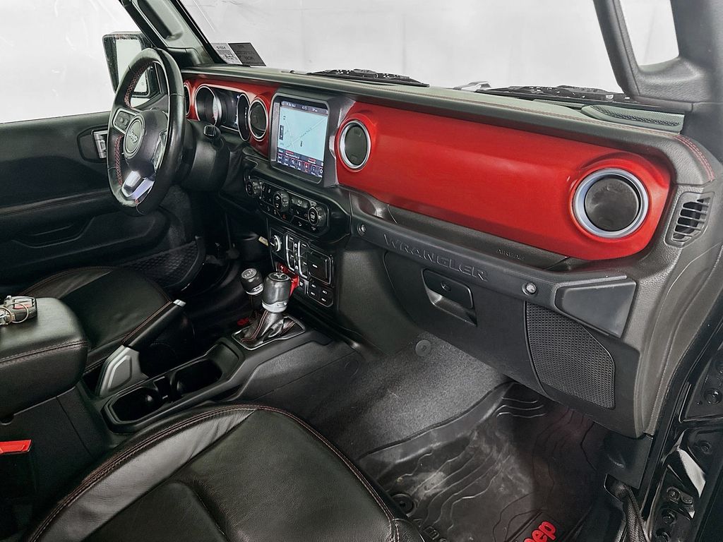 Used 2020 Black Jeep Unlimited Rubicon image 31