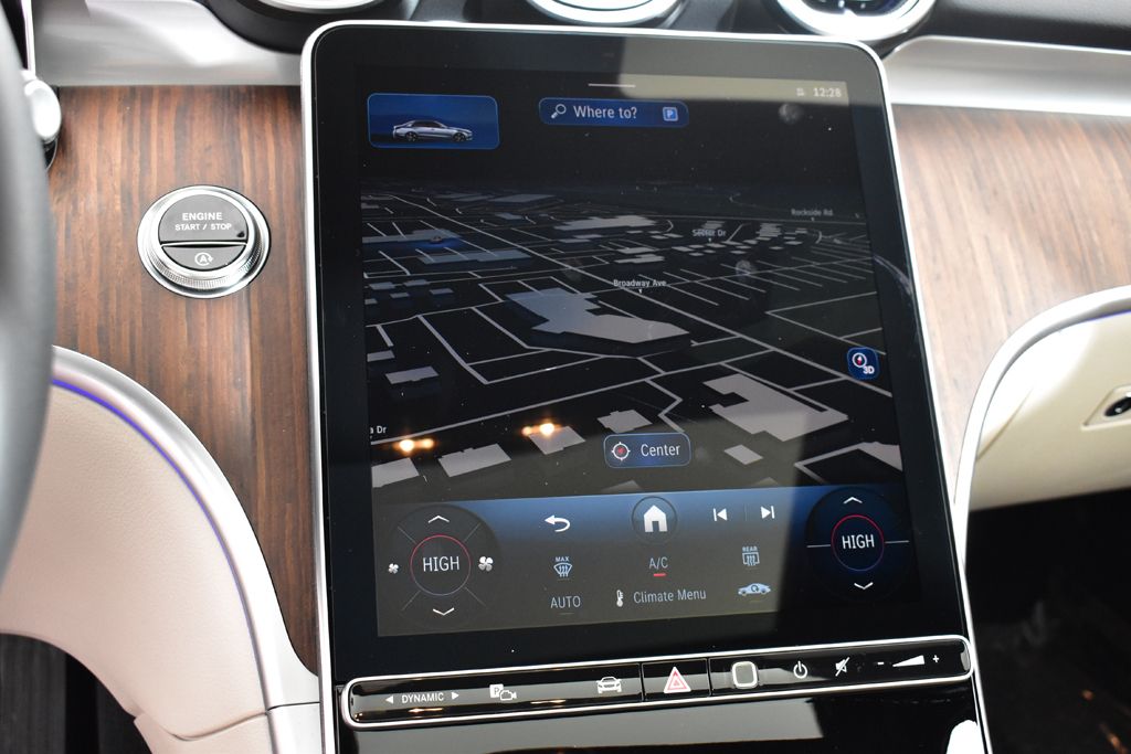 Thumbnail: 2025 Mercedes-Benz C-Class - 25