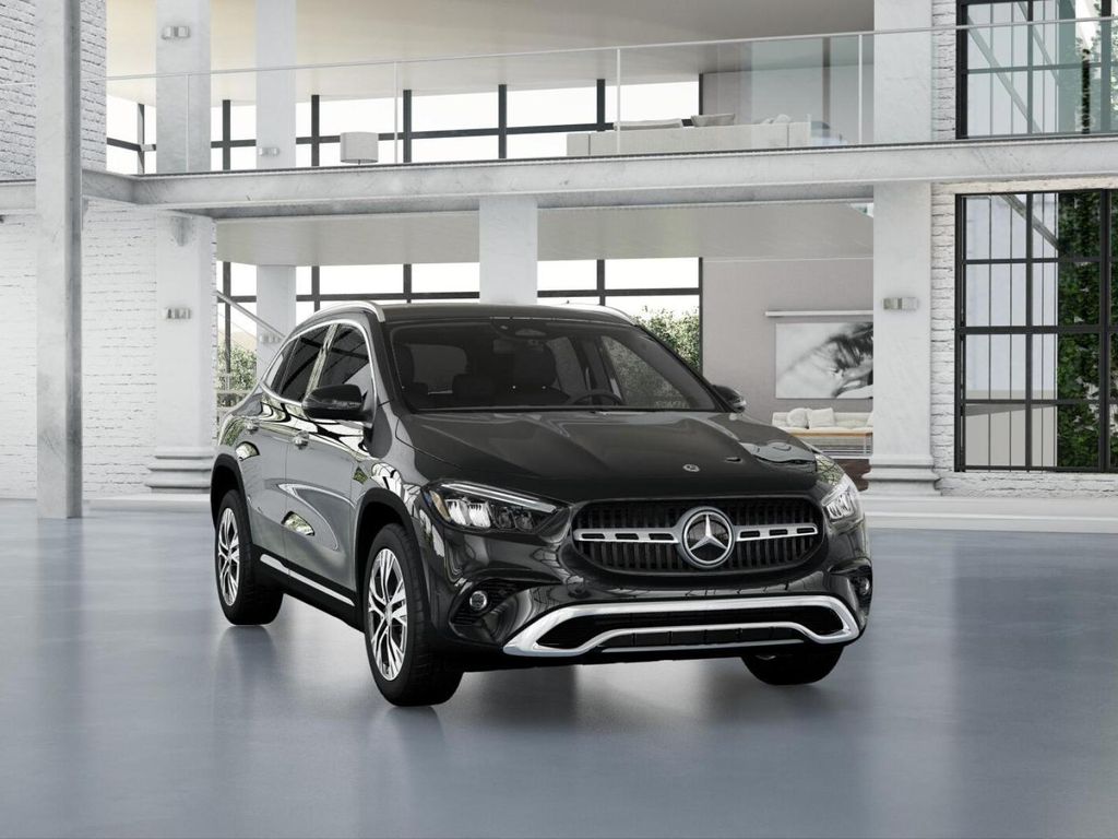 2025 Mercedes-Benz GLA 250 4MATIC 9