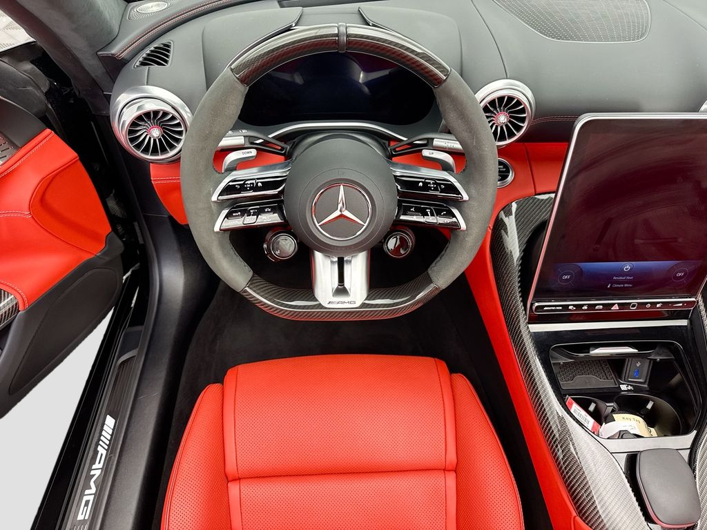 Thumbnail: 2024 Mercedes-Benz SL-Class - 10