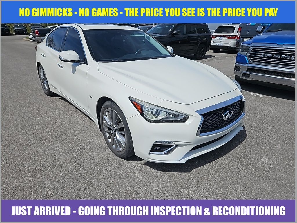 2018 INFINITI Q50 3.0t Luxe AWD
