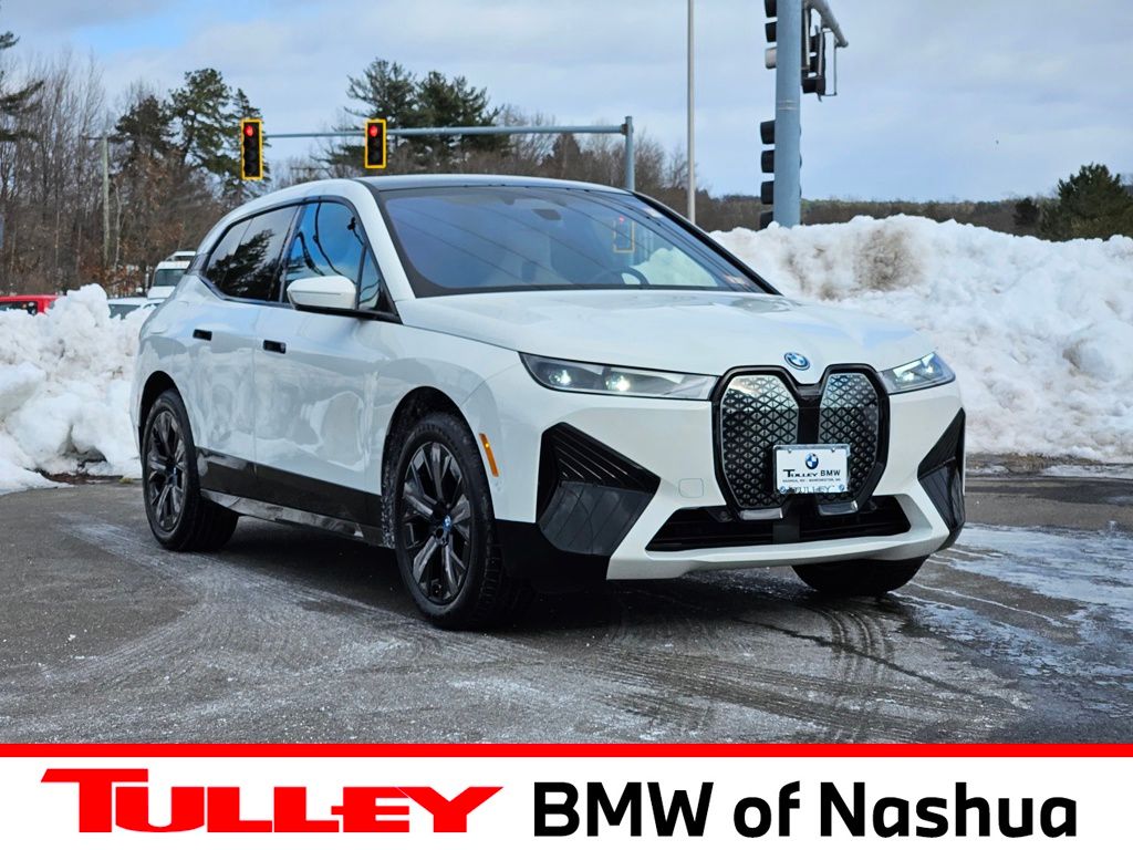 2025 BMW iX xDrive50 AWD
