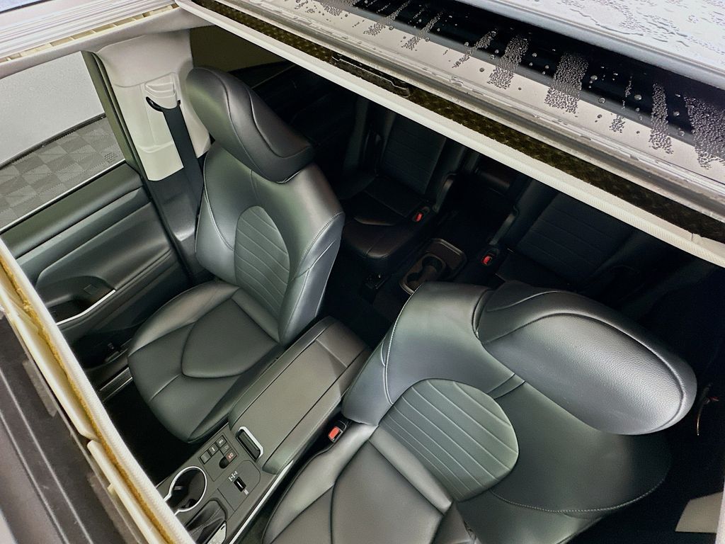 2023 Toyota Highlander XLE 22
