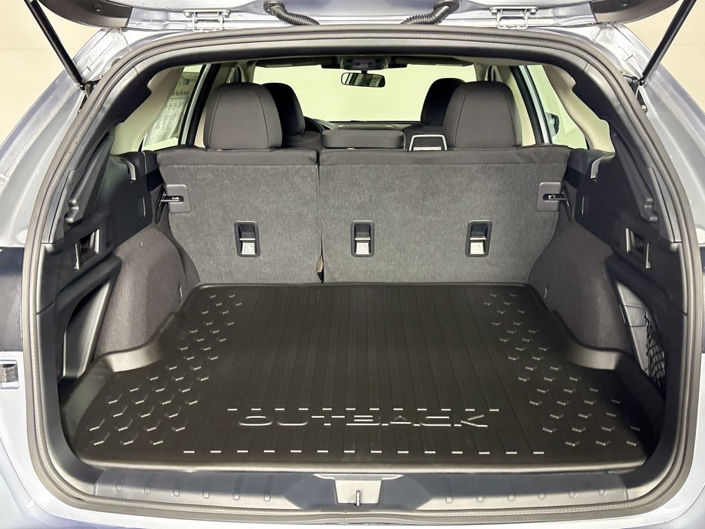 2025 Subaru Outback 2.5i