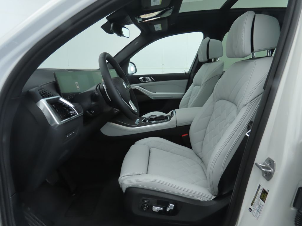 Thumbnail: 2026 BMW X5 - 20