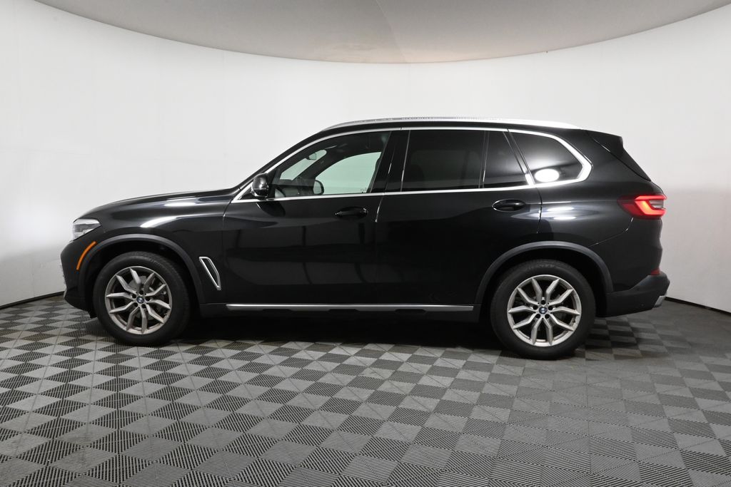 Thumbnail: 2023 BMW X5 - 2