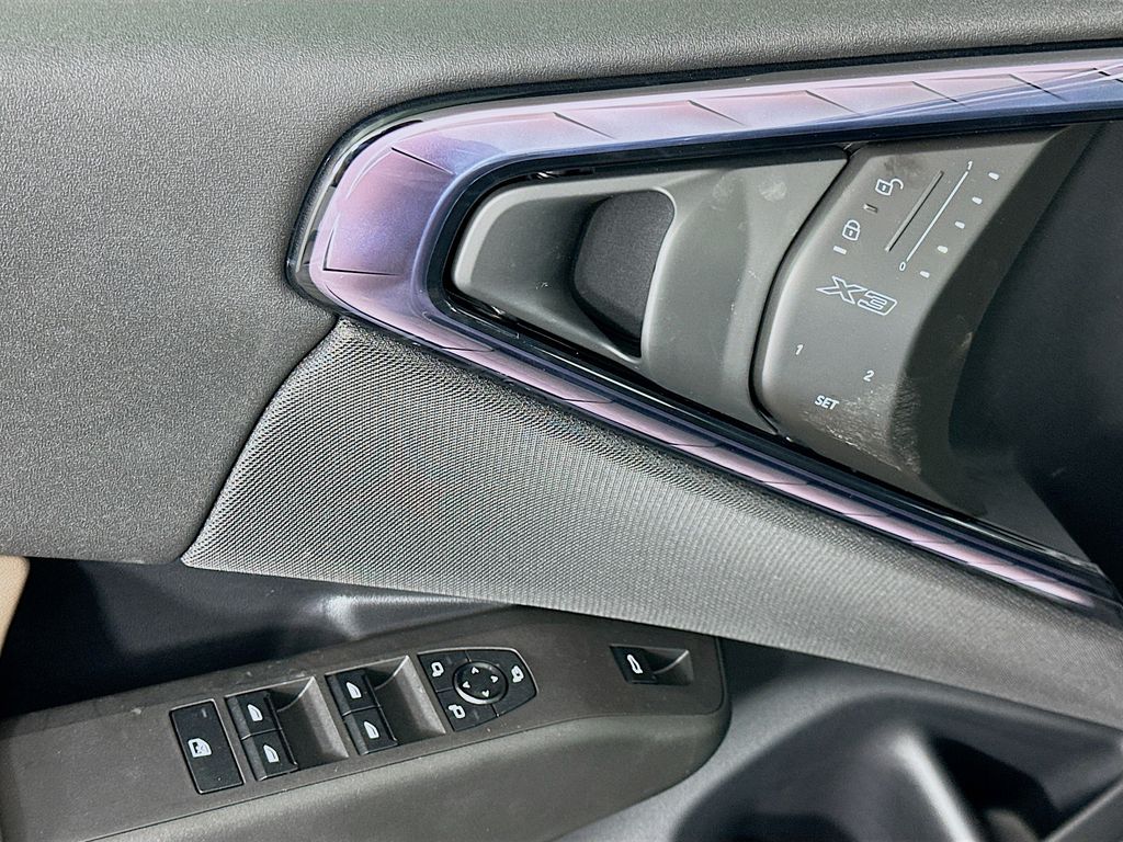 Thumbnail: 2025 BMW X3 - 20