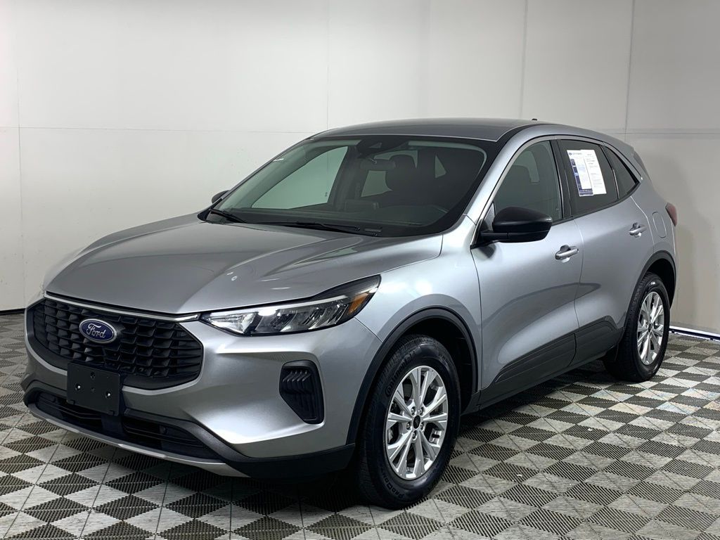 2023 Ford Escape Active photo 2