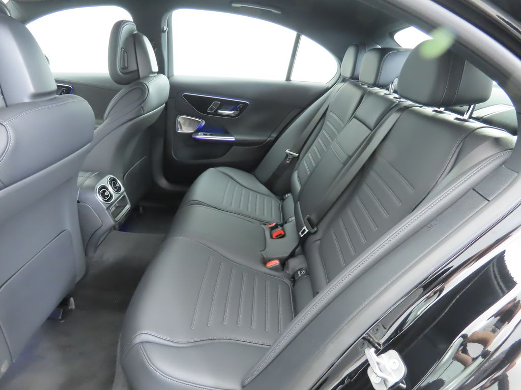 Thumbnail: 2025 Mercedes-Benz C-Class - 21