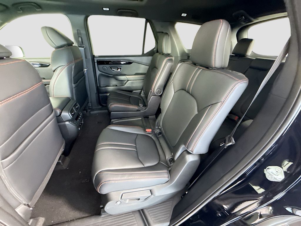 Thumbnail: 2026 Honda Pilot - 21