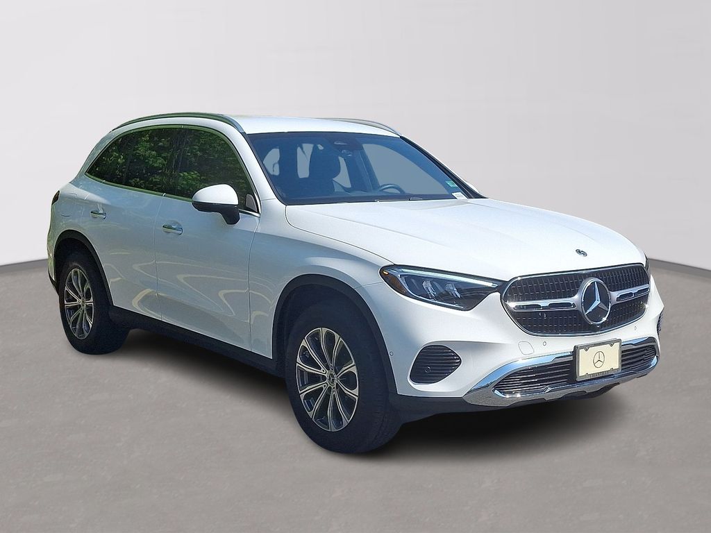 2024 Mercedes-Benz GLC 300 3
