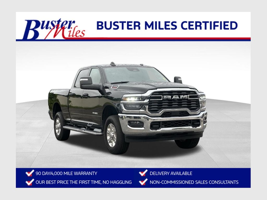2025 RAM 2500 Big Horn Crew Cab 4WD