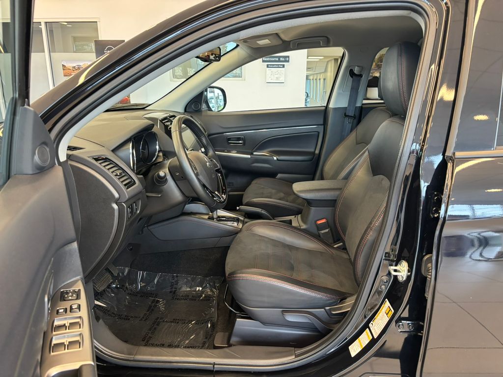 2024 Mitsubishi Outlander Sport 2.0 SE