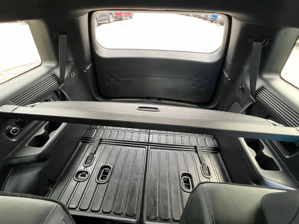 Used 2025 Hyundai Santa Fe SUV