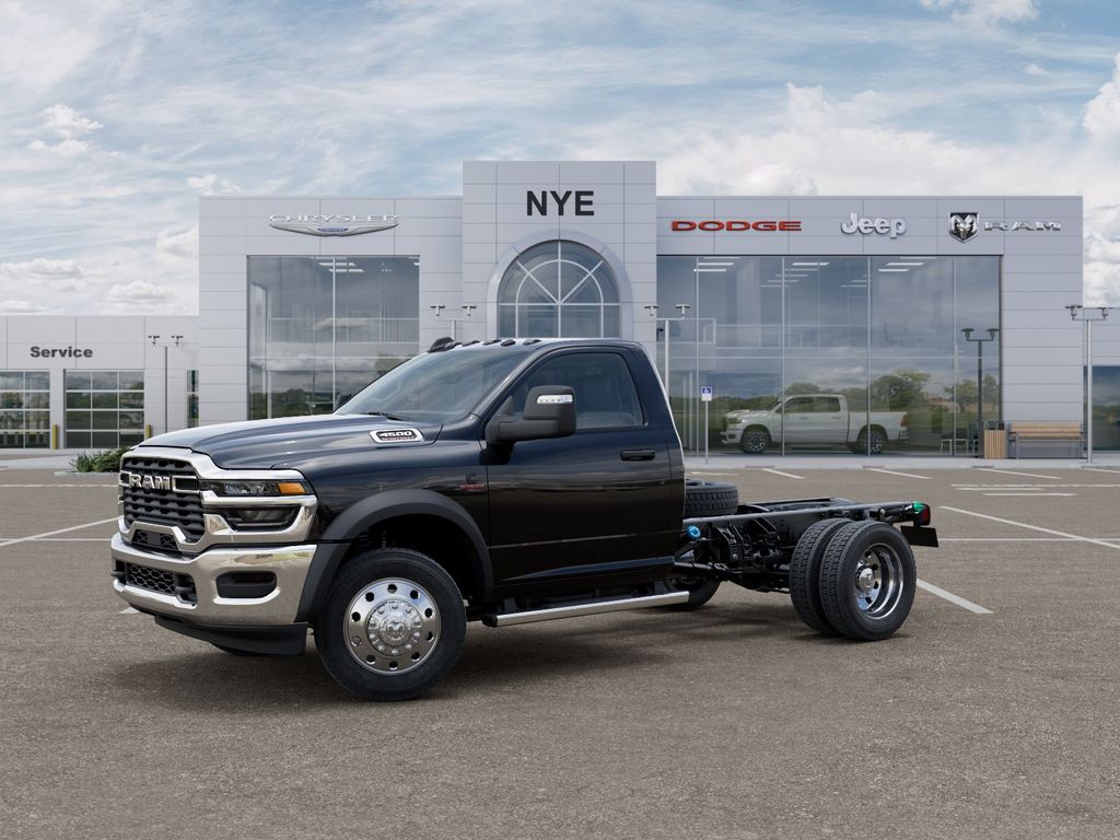 2026 RAM 4500 Tradesman 4X4 Reg Cab SWB DRW 145" WB's photo
