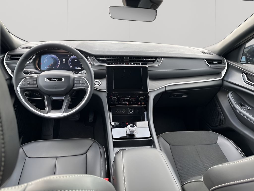 New Car 2025 Jeep Grand Cherokee  For Sale Under $40,000 In Austin, Texas