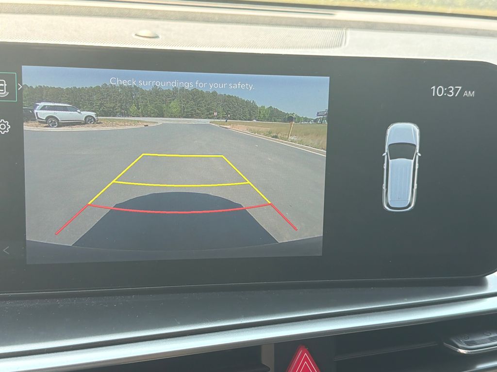 Used 2025 Black Kia S image 29