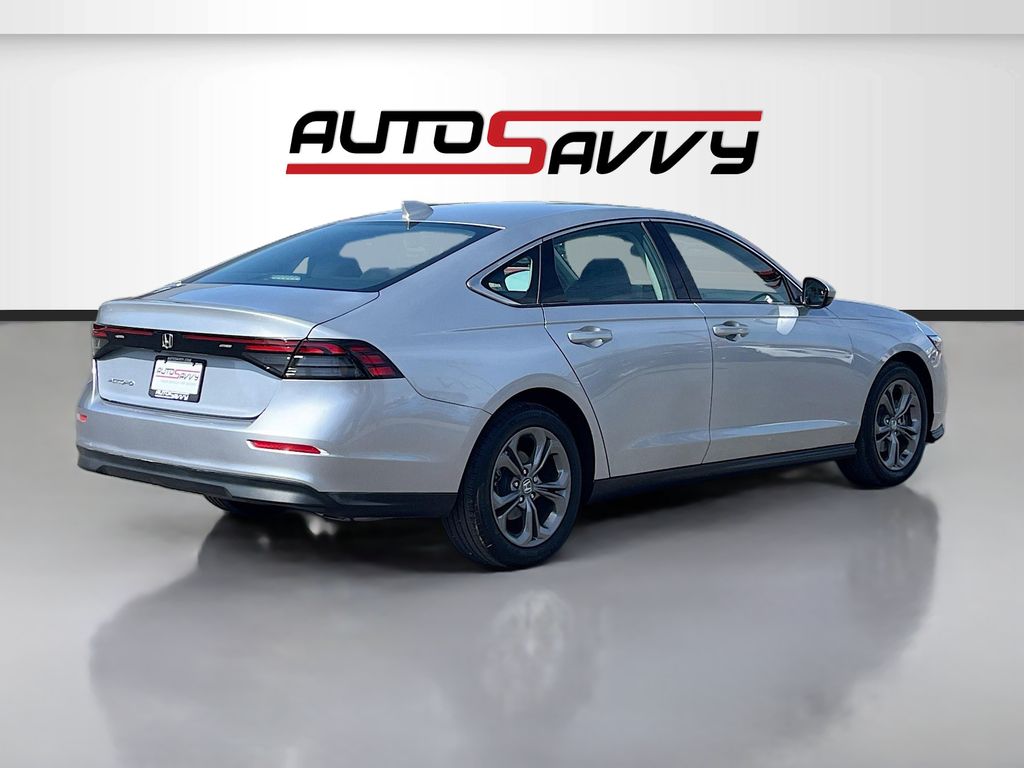 Used 2024 Silver Honda EX image 7
