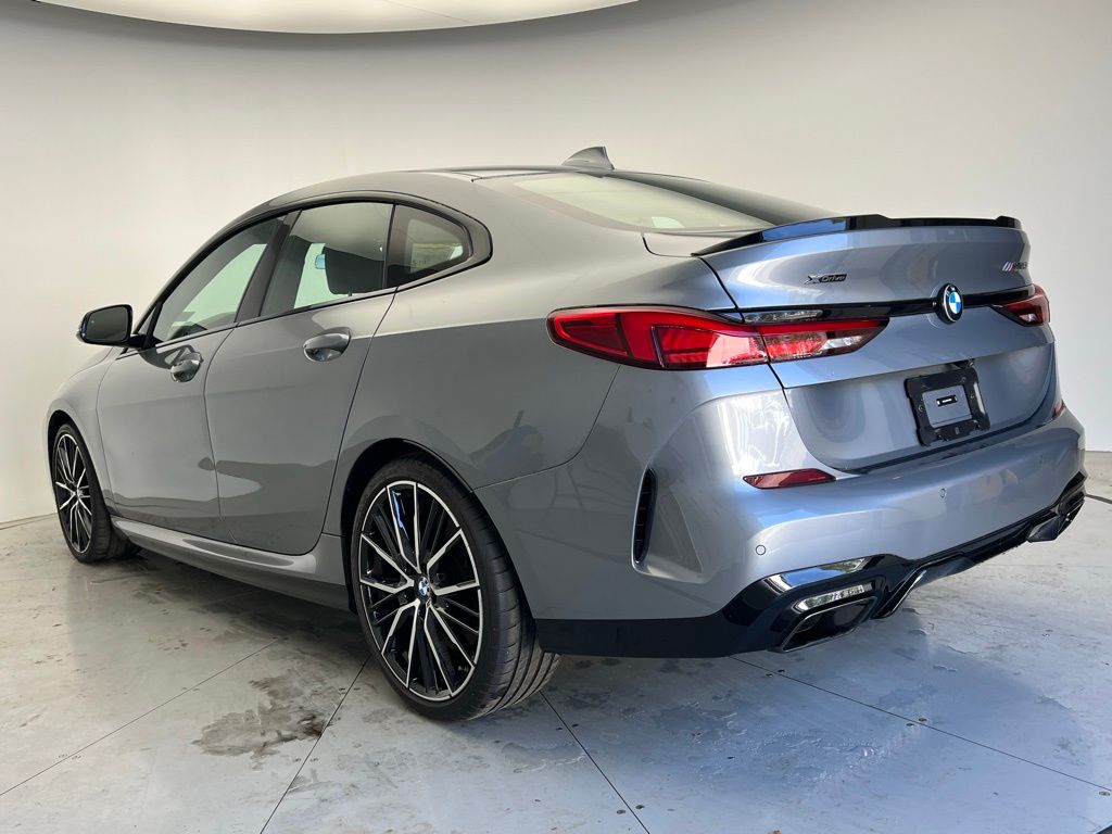 Thumbnail: 2023 BMW 2 Series - 4