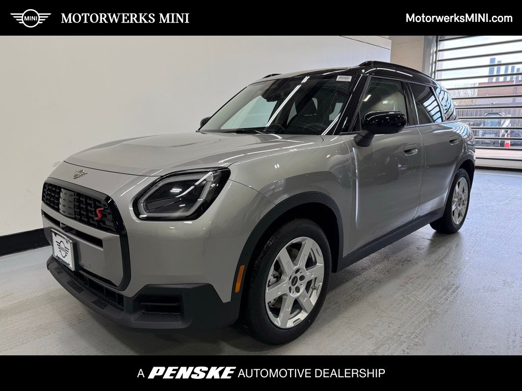 2025 MINI Cooper Countryman Base -
                Golden Valley, MN