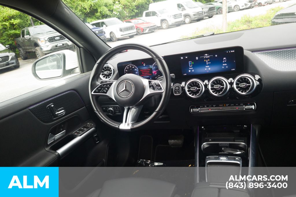 Used 2025 White Mercedes-Benz GLA 250 image 22