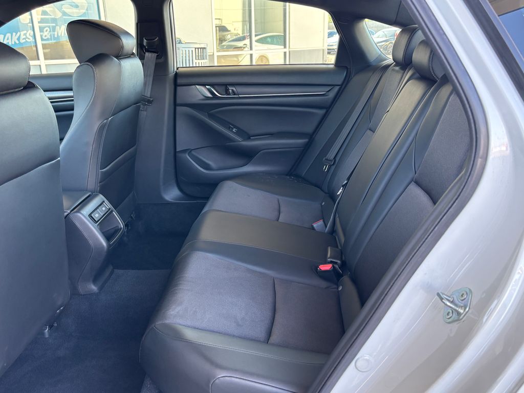 Thumbnail: 2022 Honda Accord - 24