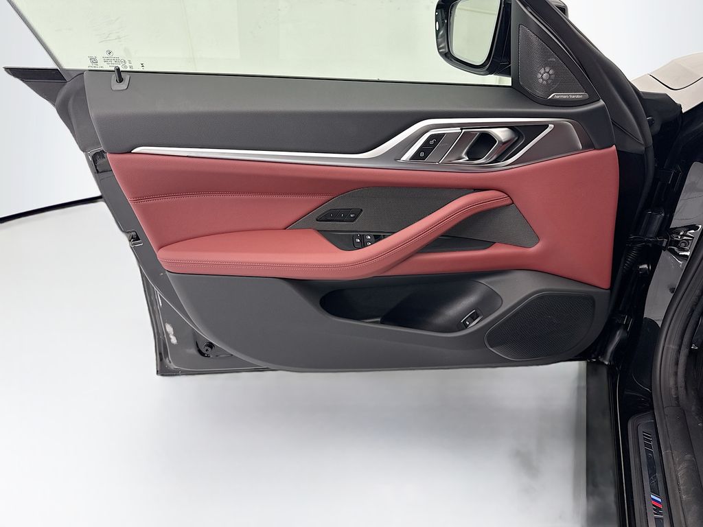 Thumbnail: 2026 BMW i4 - 23