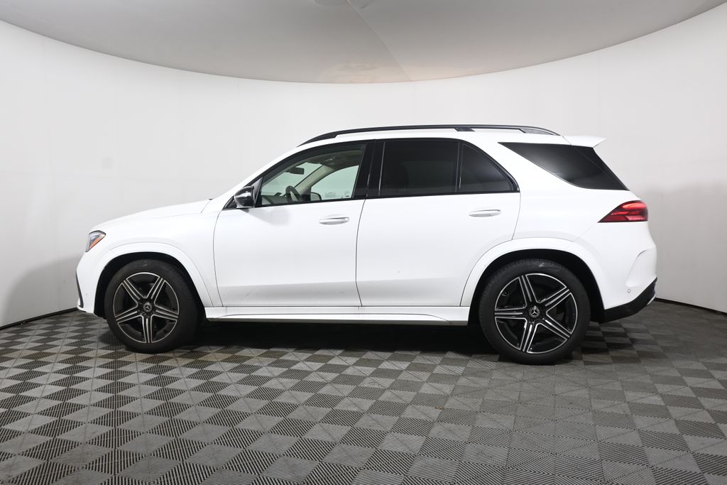Thumbnail: 2025 Mercedes-Benz GLE - 2