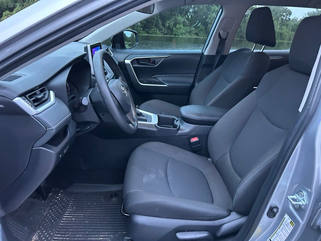 Thumbnail: 2024 Toyota RAV4 - 14