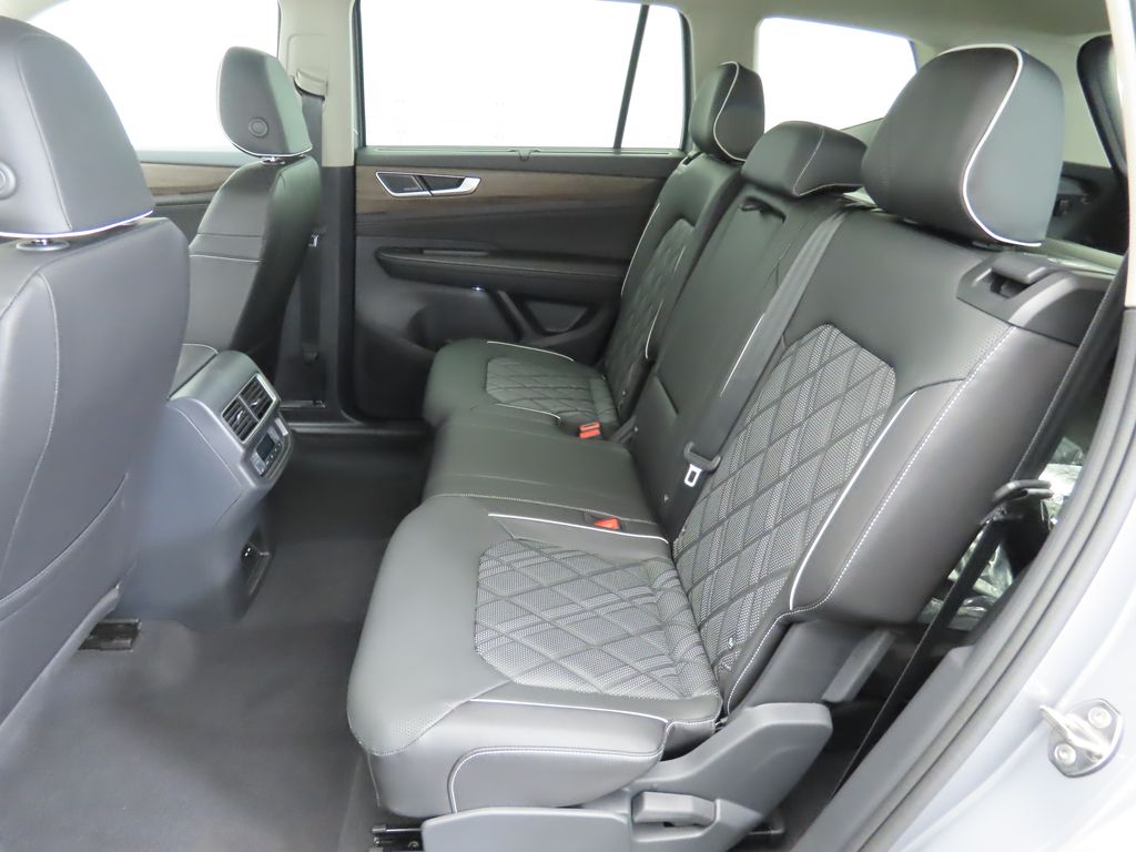 Thumbnail: 2025 Volkswagen Atlas - 21