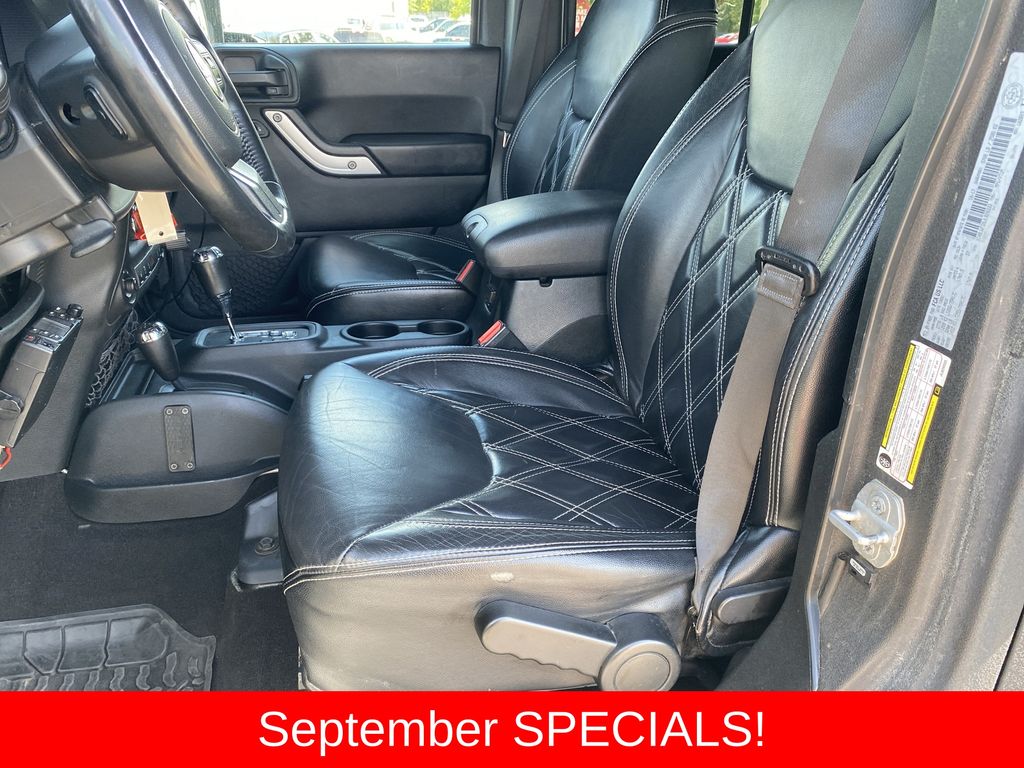 Used 2018 Jeep Wrangler JK SUV
