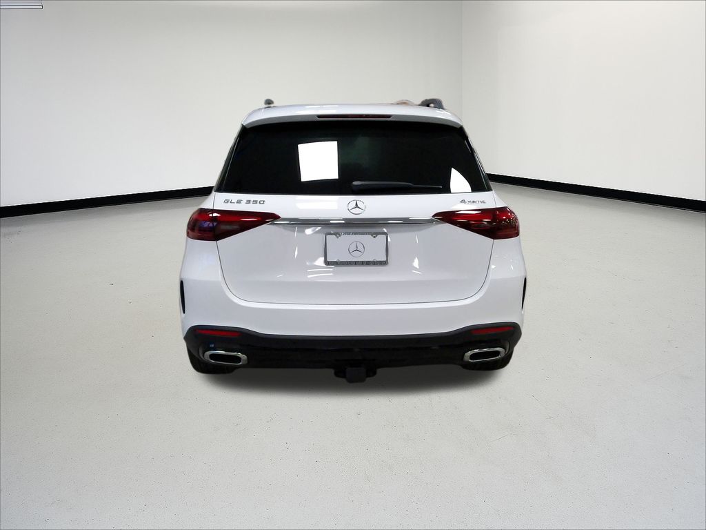 Thumbnail: 2026 Mercedes-Benz GLE - 4