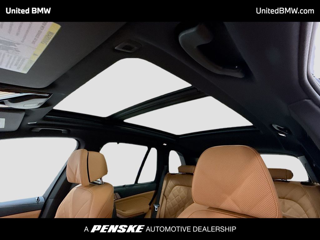 Thumbnail: 2026 BMW X5 - 12