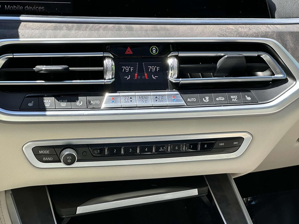 2022 BMW X5 xDrive40i 24