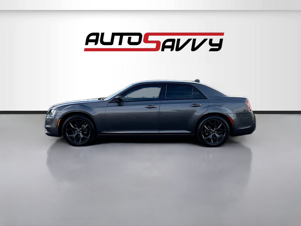 Used 2022 Gray Chrysler Touring image 4