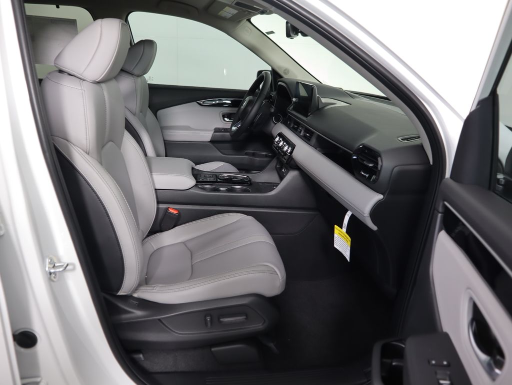 Thumbnail: 2025 Honda Pilot - 20