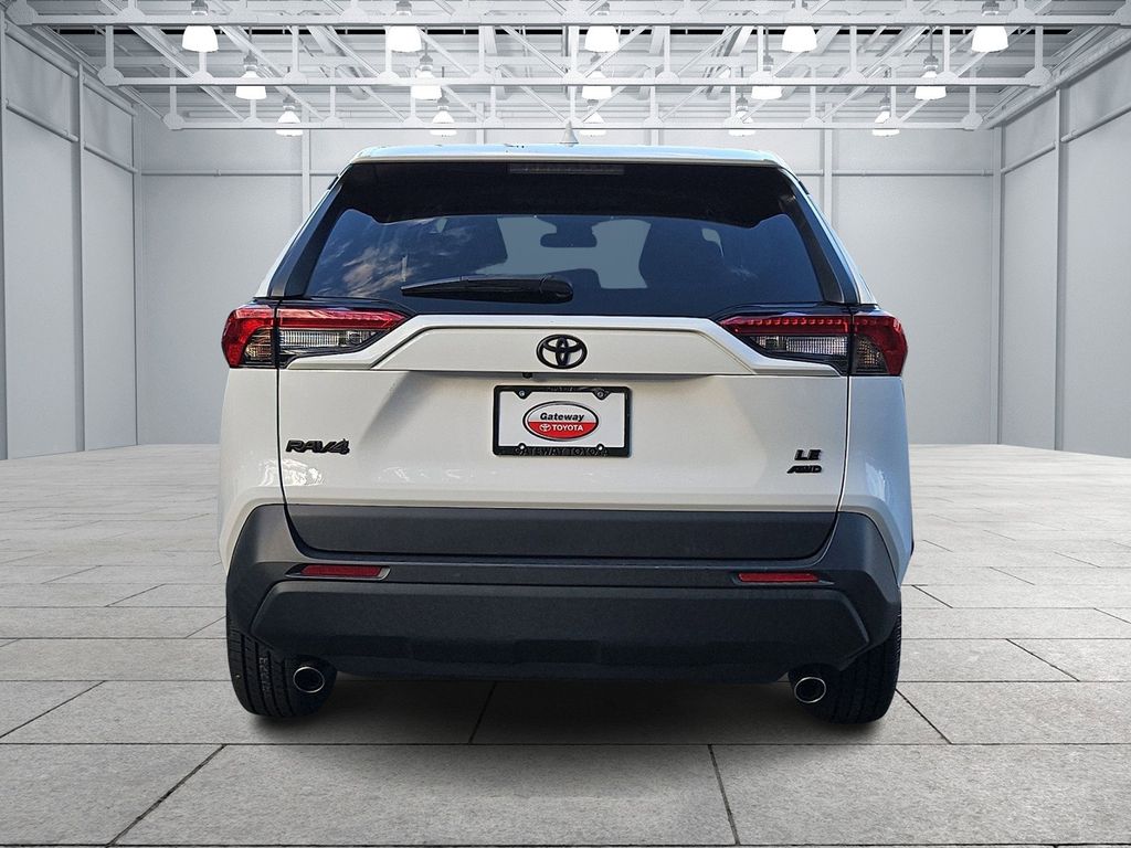 Thumbnail: 2023 Toyota RAV4 - 6